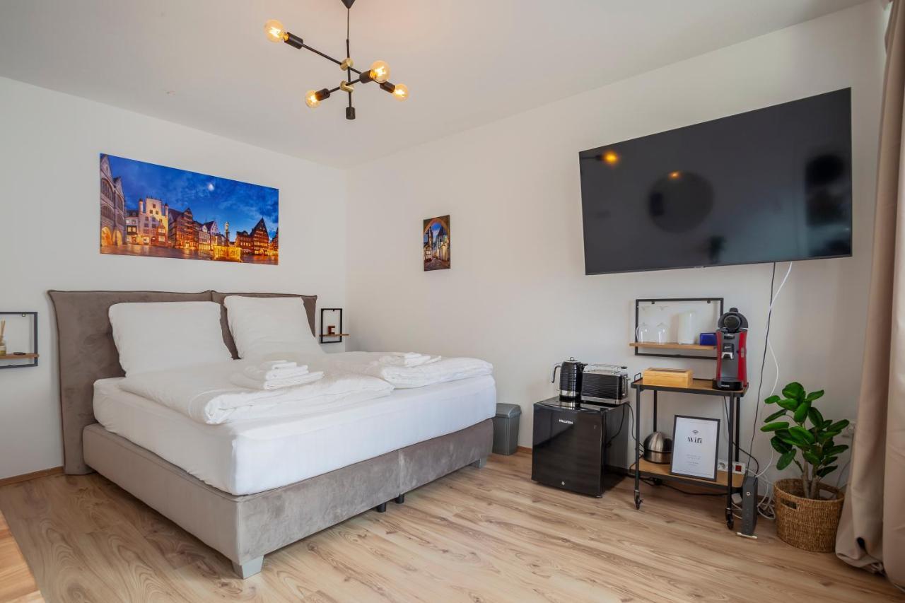 City Apartment In Beruehmter Lage Hildesheim Extérieur photo
